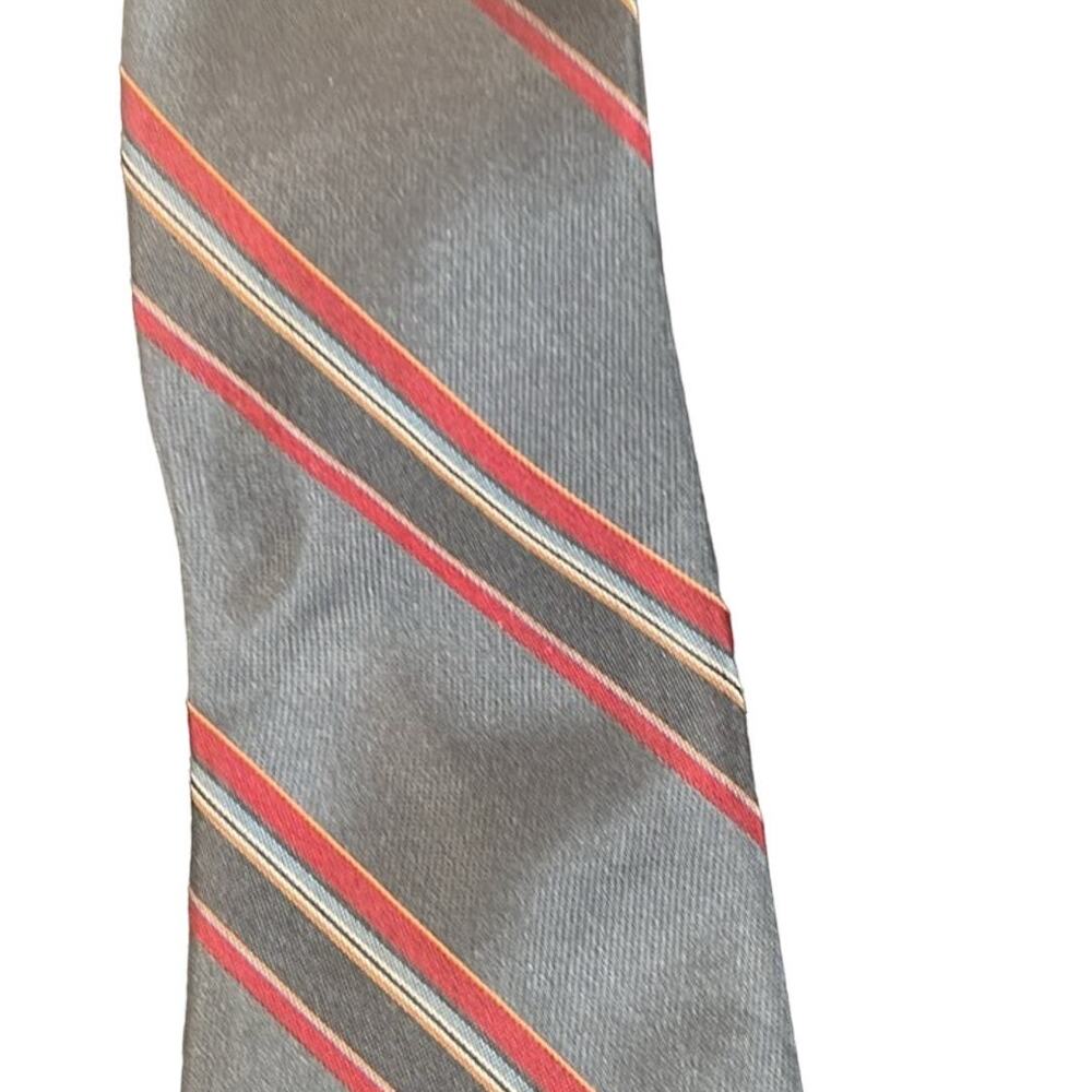 Lanvin French Designer 100% silk tie in Gray& Red